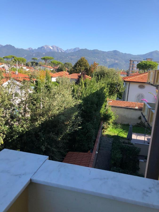 Apartamento Vittoria Marina Di פיאטרה סנטה מראה חיצוני תמונה